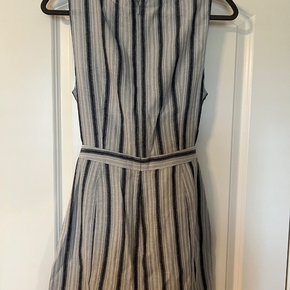 NWT BCBG MaxAzria Lexi Striped Blue Haze Combo Romper Size Small - Picture 4 of 5